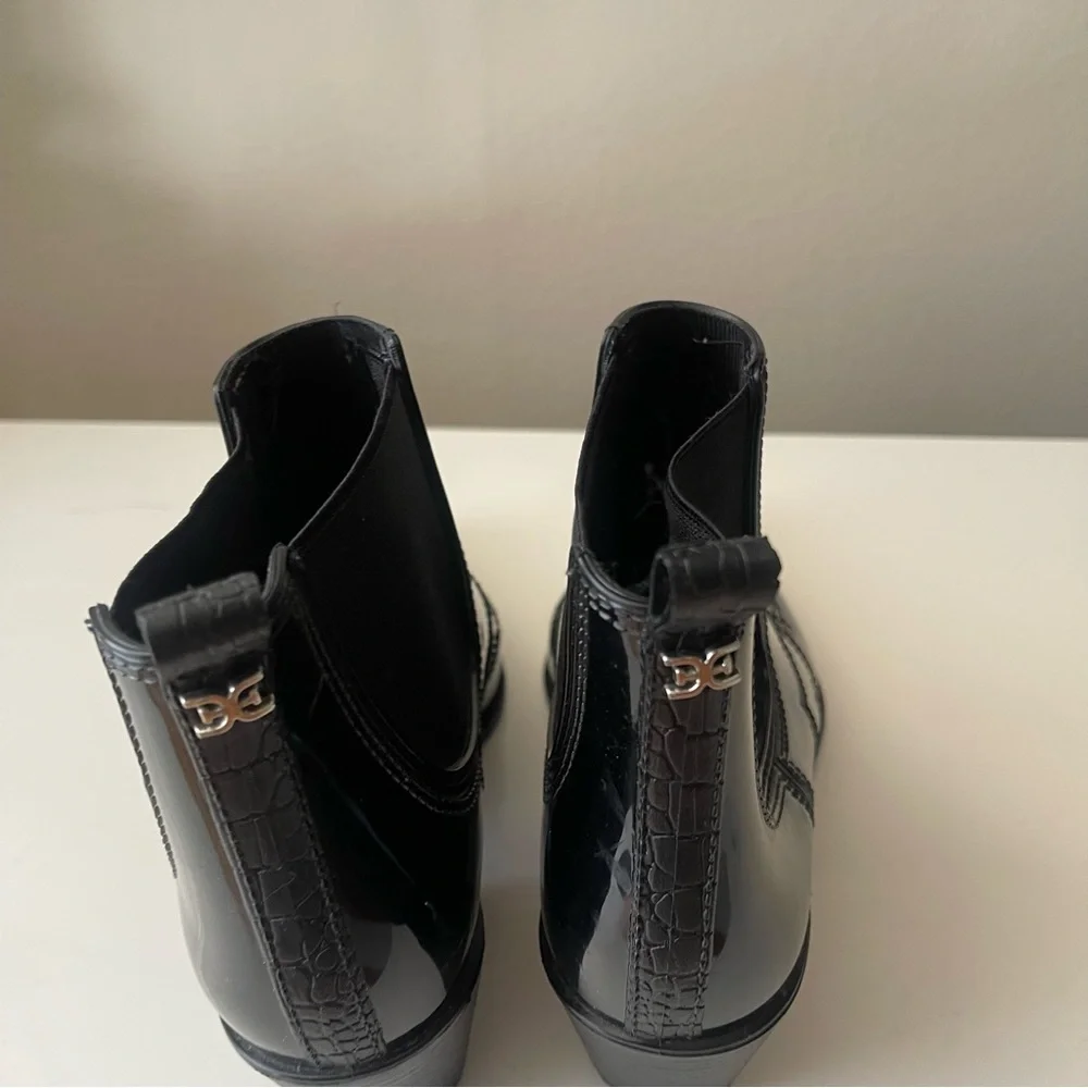 SAM EDELMANBlack Patent Rain Booties Ankle Boots Women’s Size 7 EU 37 Waterproof